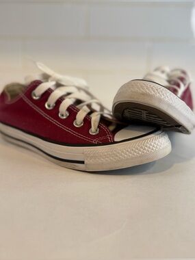 Converse classic Red